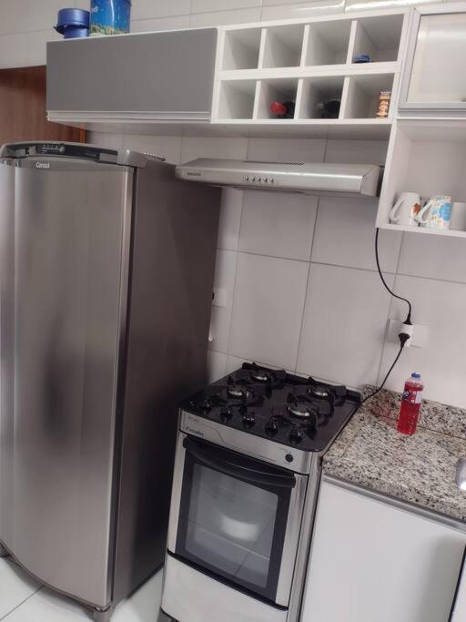 100 M Da Praia Elevador Garagem E Portao Automatico Appartement Mongaguá Buitenkant foto
